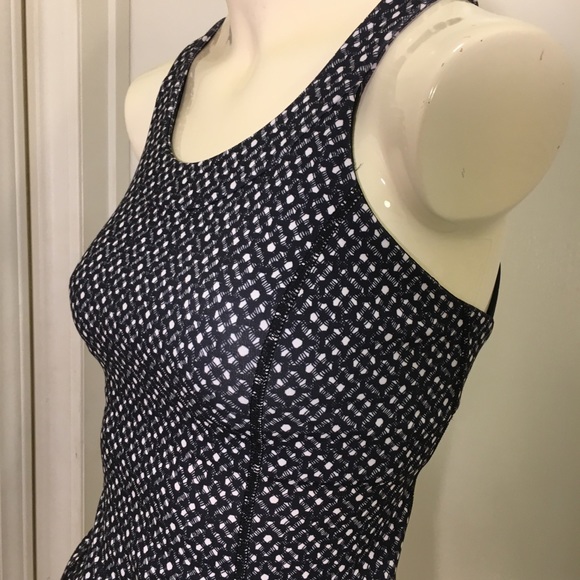 Lululemon Black and White Tank Top Size 4 - Picture 3 of 8